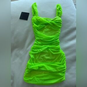NORMA KAMALI BRAND NEW WITH TAGS WALTER NEON GREEN MINIDRESS SIZE XS/34